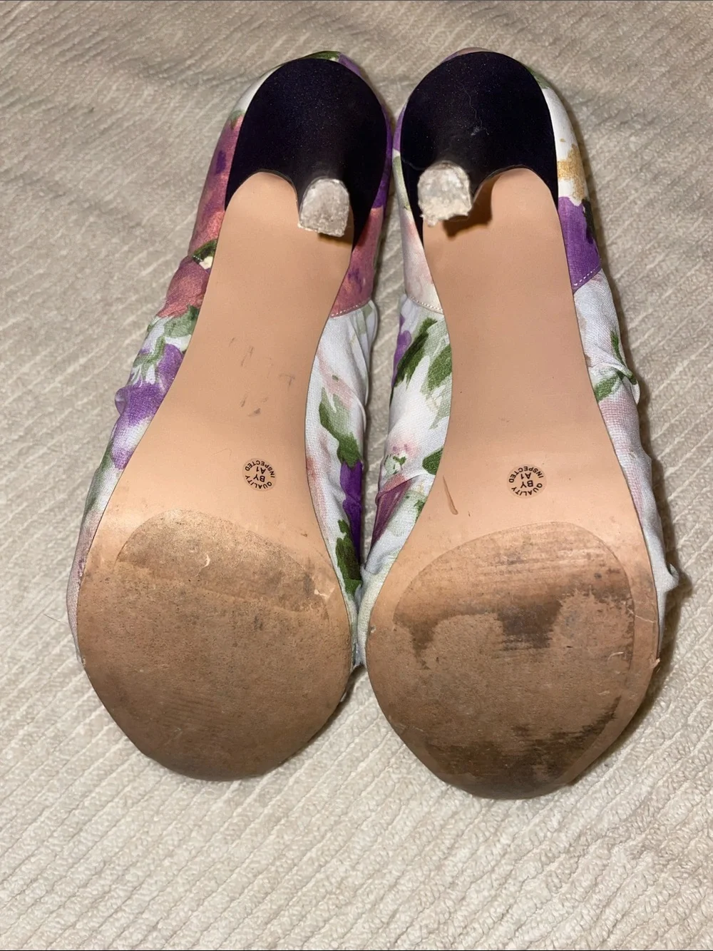 Jacqueline Ferrar Floral Ruffle Peep-Toe Women's Heels - Purple/Pink size 8 1/2